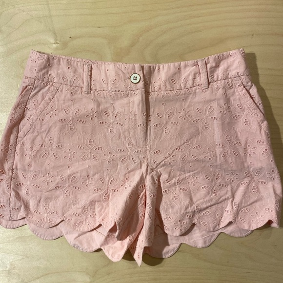 Crown & Ivy Shorts Shelby Size 10 (HJ) - Picture 4 of 12